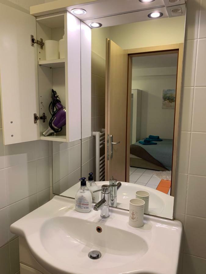 Devi-piran Apartment